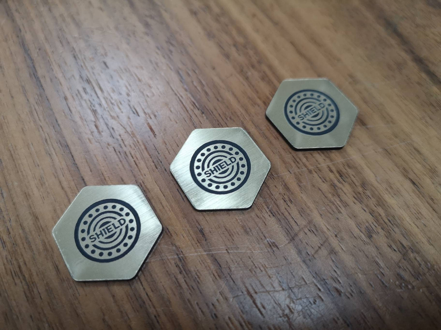 Magic the Gathering - Shield Keyword Tokens