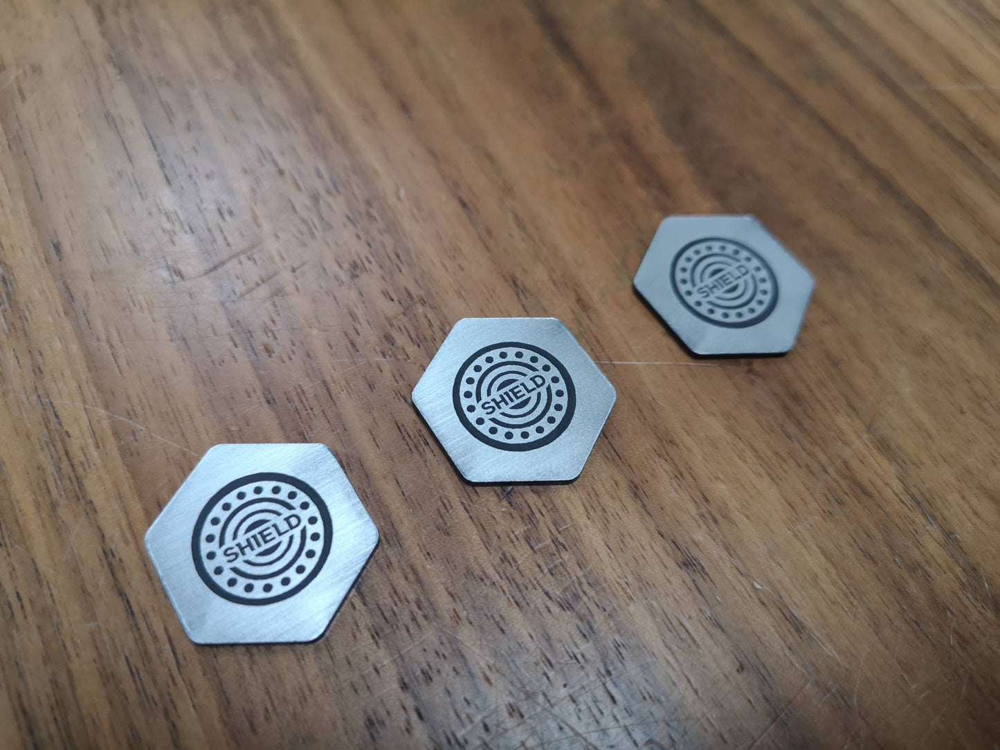 Magic the Gathering - Shield Keyword Tokens
