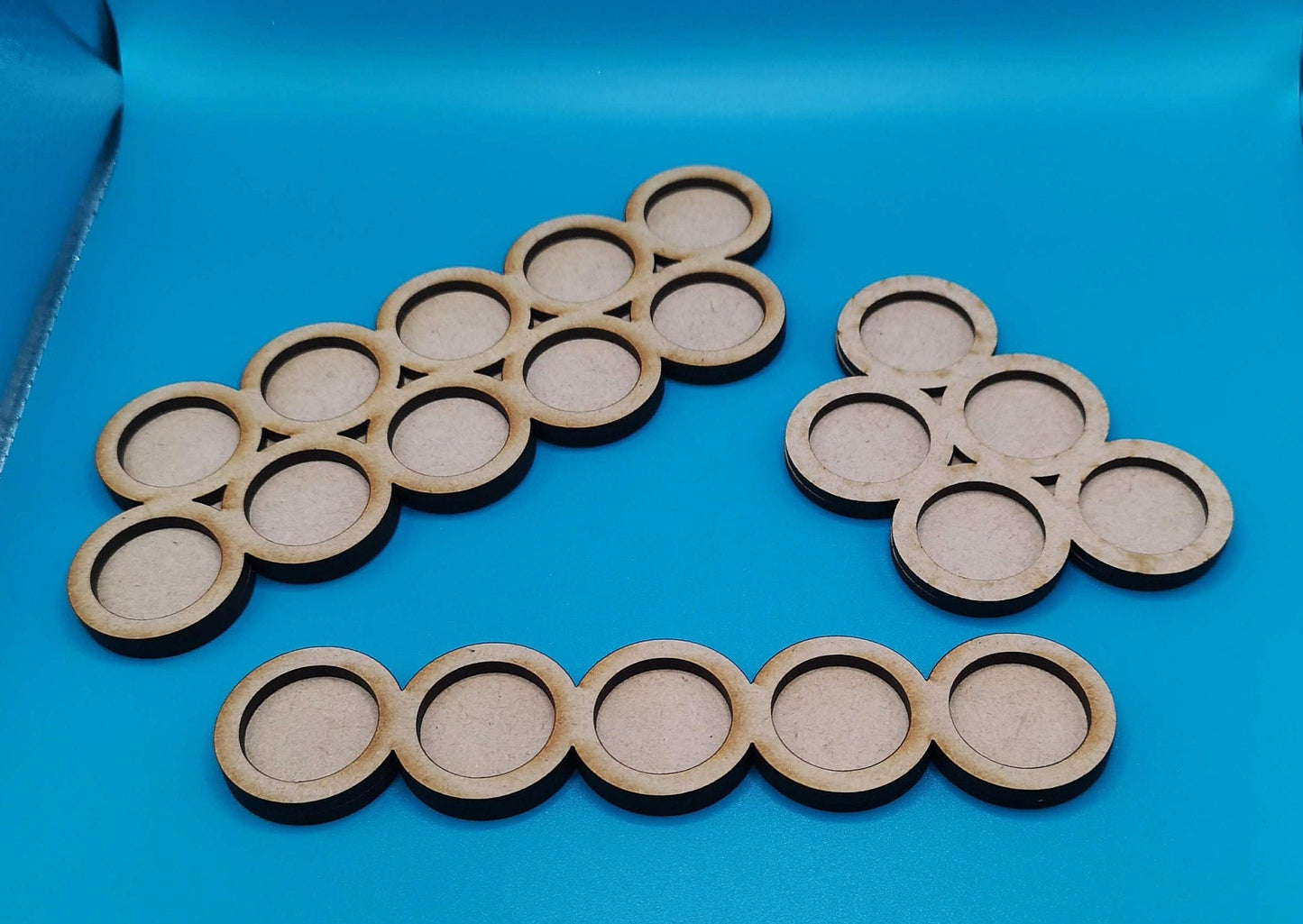 Movement Trays - 25mm and 32mm diameter. Acrylic Movement Tray - Multiple configurations