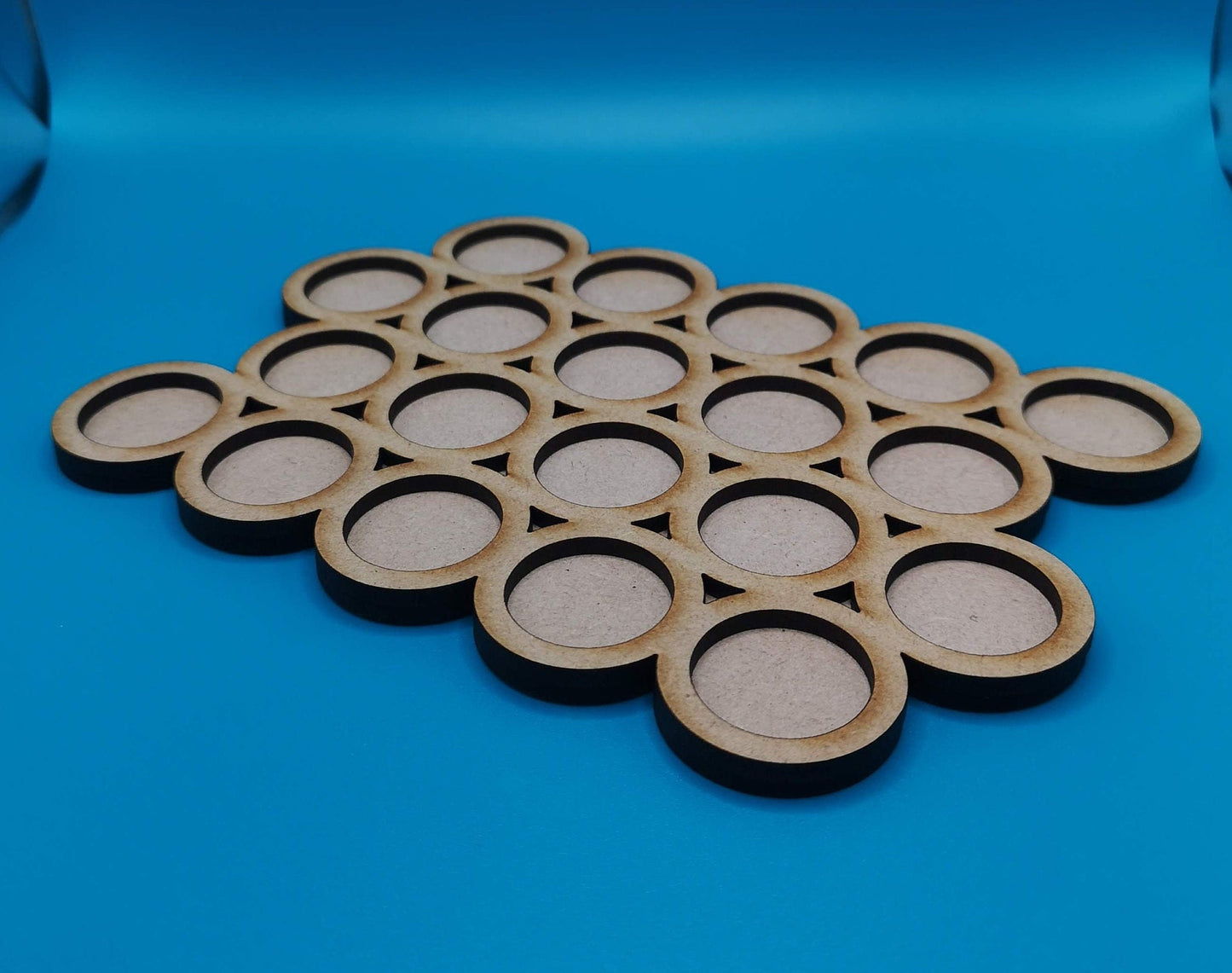 Movement Trays - 25mm and 32mm diameter. MDF Movement Tray - Multiple configurations